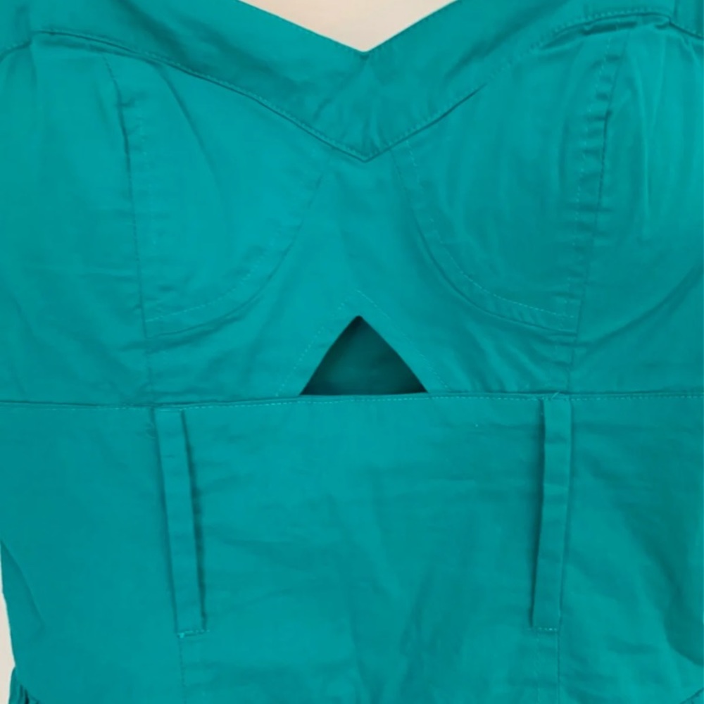 2b BeBe dress - Picture 4 of 5